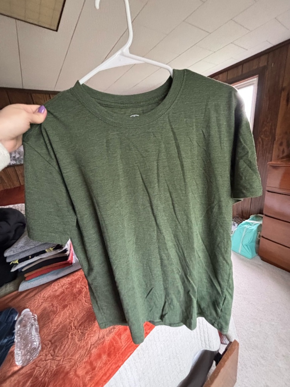 Classic Men's Olive Green Crew Neck T-Shirt